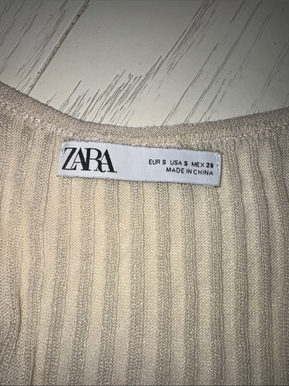 Zara Beige Ruffle-Trim Ribbed Tank - Picture 2 of 3